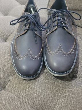 Timberland Navy Leather Wingtip Oxfords